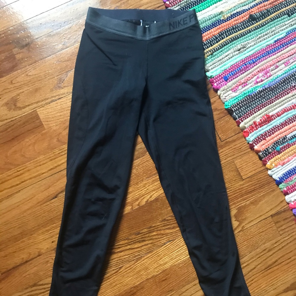 Nike Pro Dri-Fit workout leggings